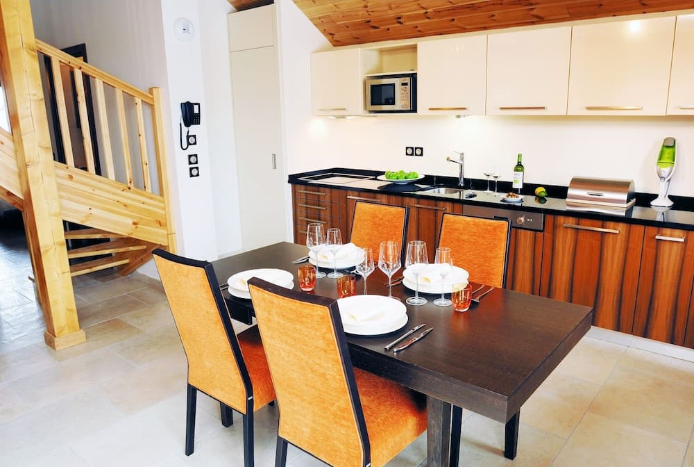 Private kitchenette