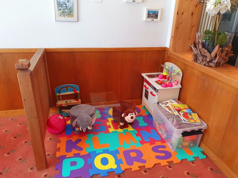 Children's play area - indoor