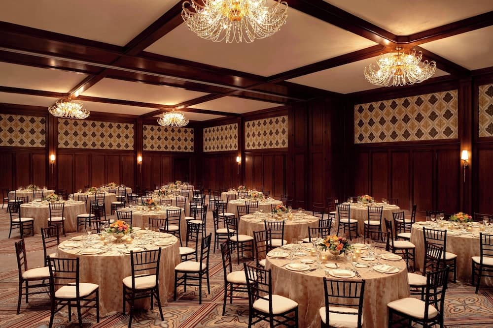 Meeting facility