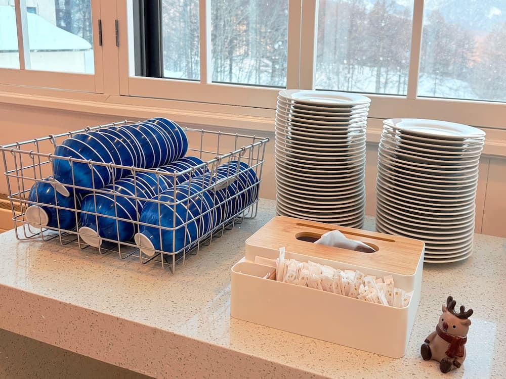 Breakfast area