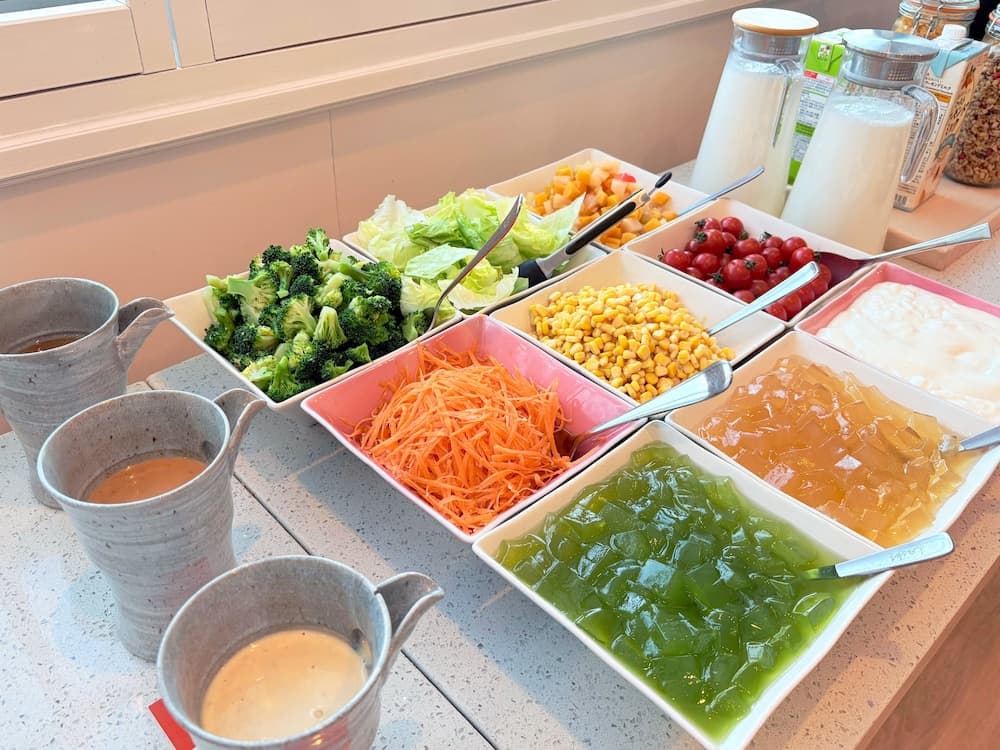 Breakfast buffet