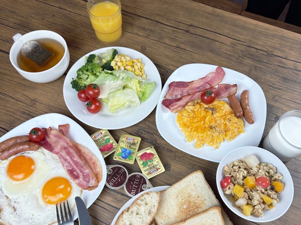 Breakfast area