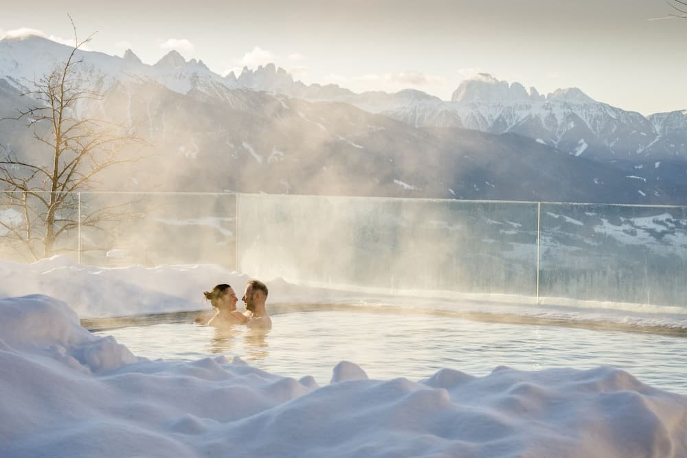 Infinity pool