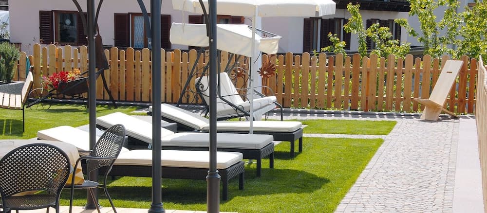 Sundeck
