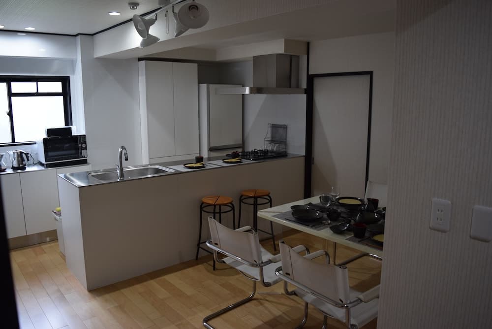 In-room dining