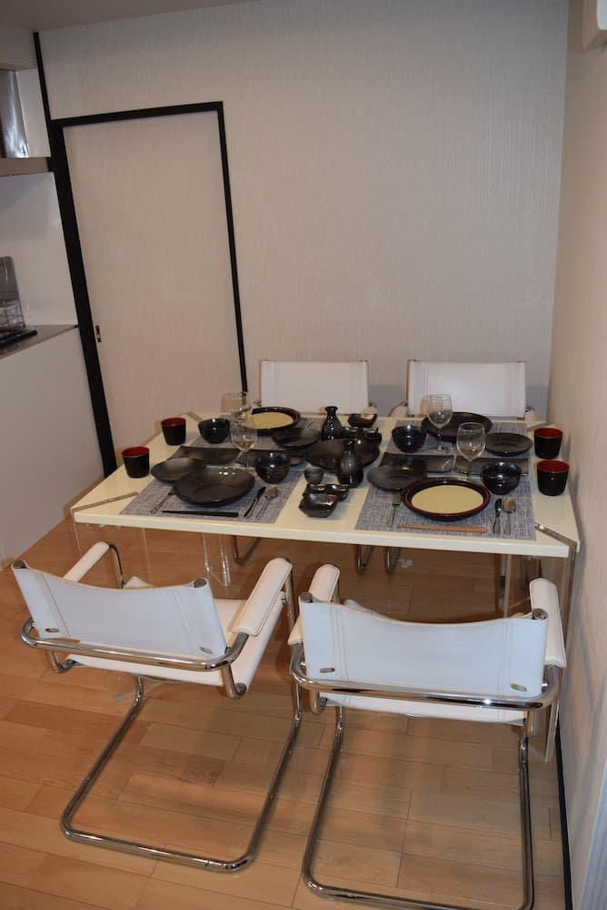 In-room dining