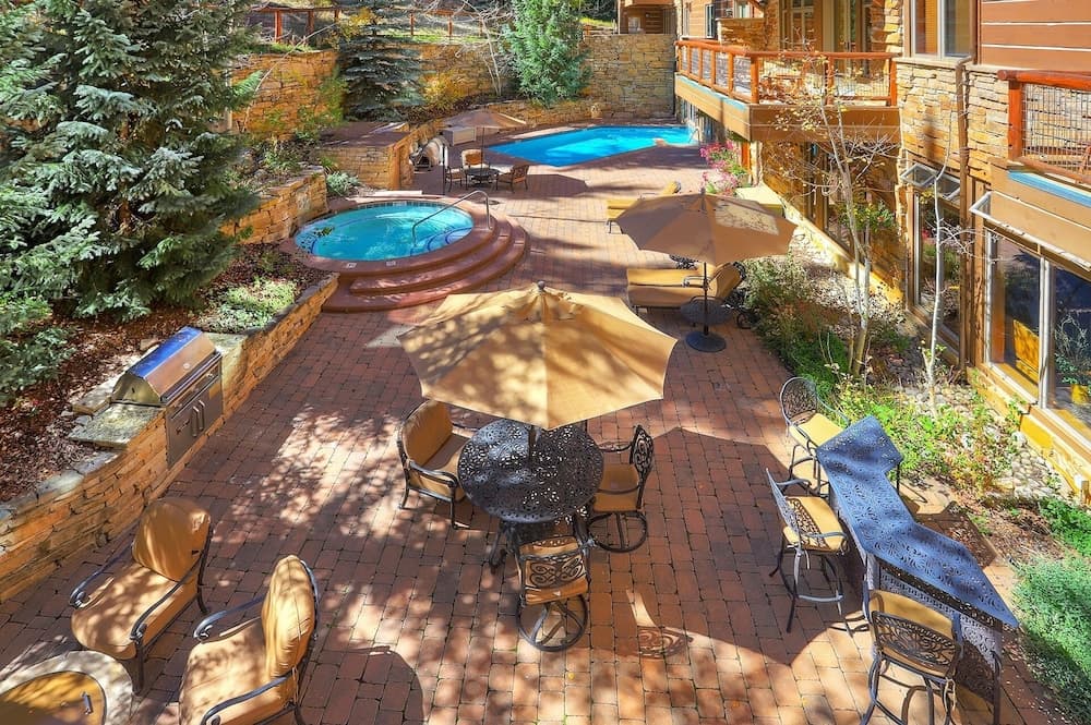 BBQ/picnic area