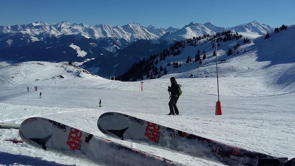 Snow and ski sports