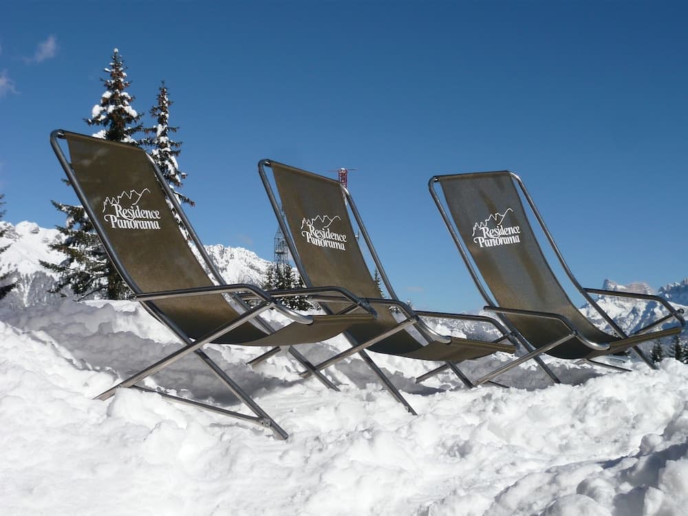 Sundeck