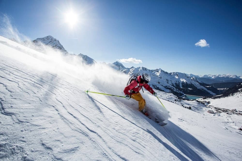 Snow and ski sports