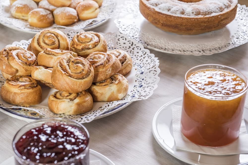 Breakfast buffet