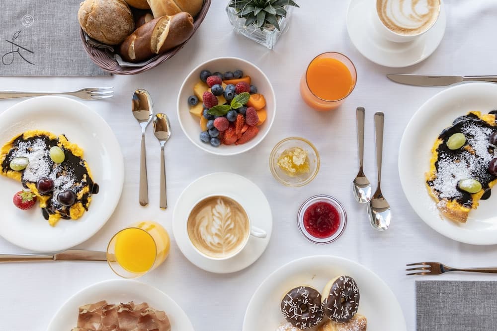 Breakfast meal