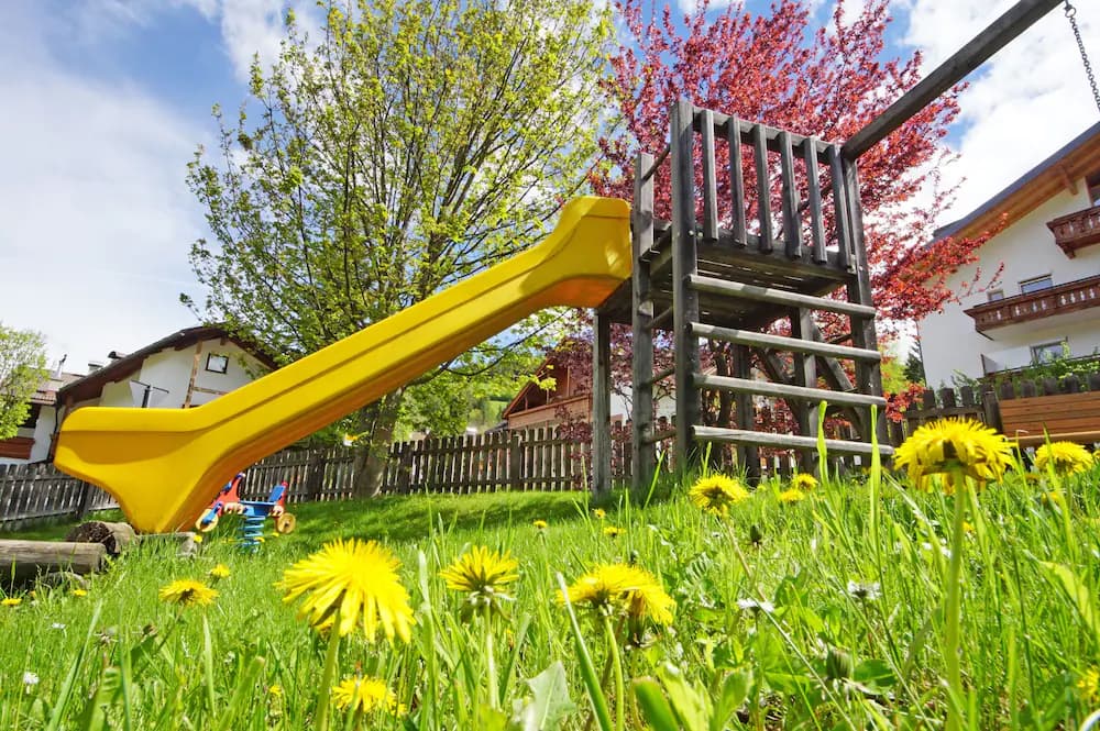 Children's play area - outdoor