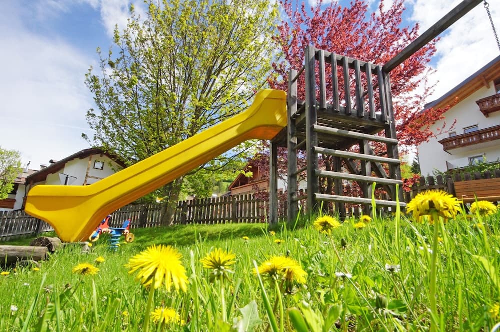 Children's play area - outdoor