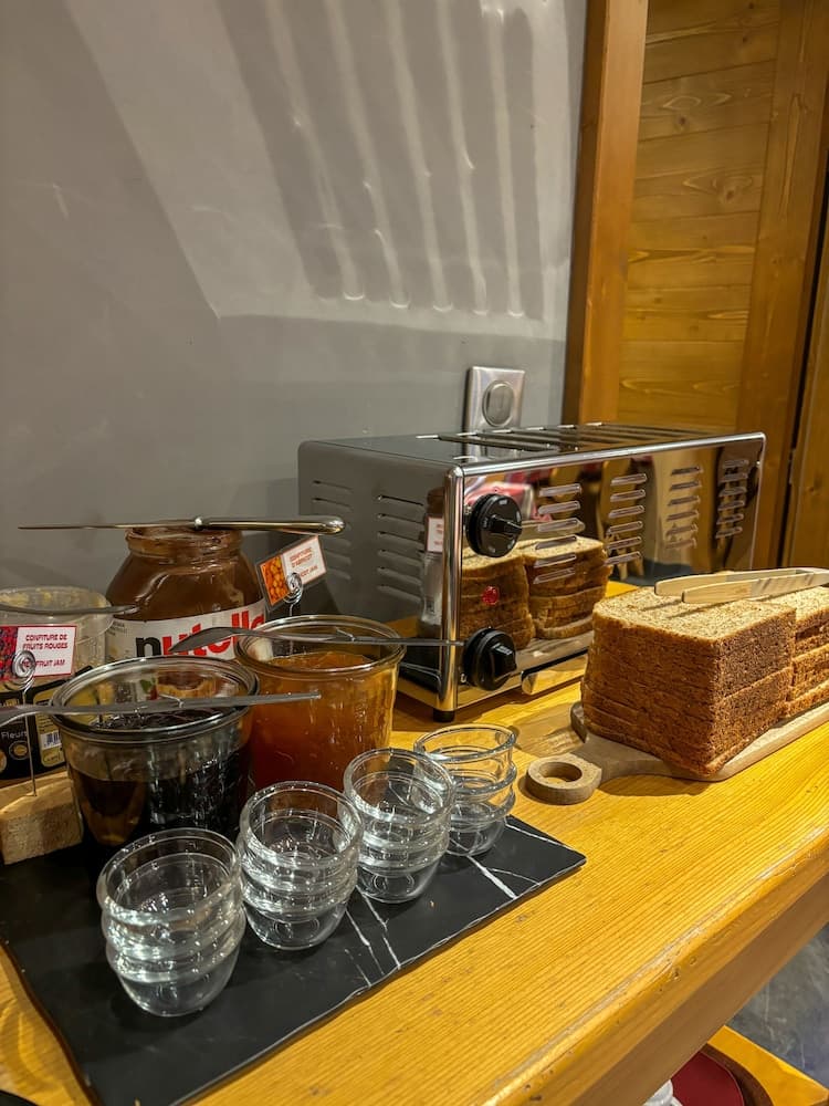 Breakfast buffet