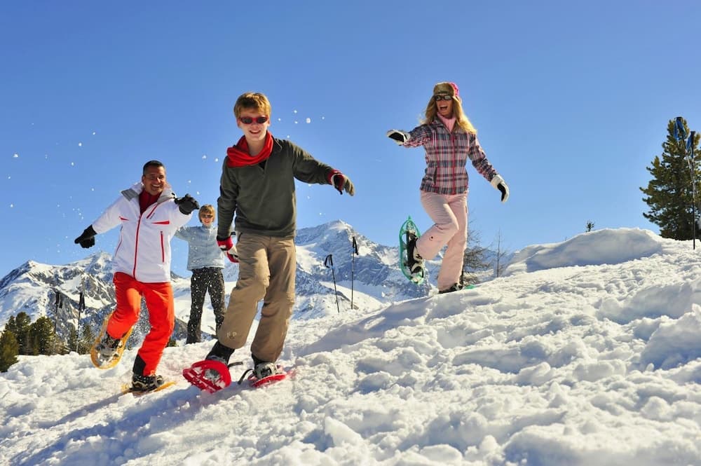 Snow and ski sports