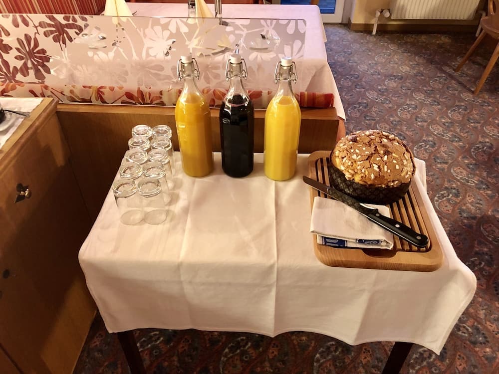 Breakfast buffet