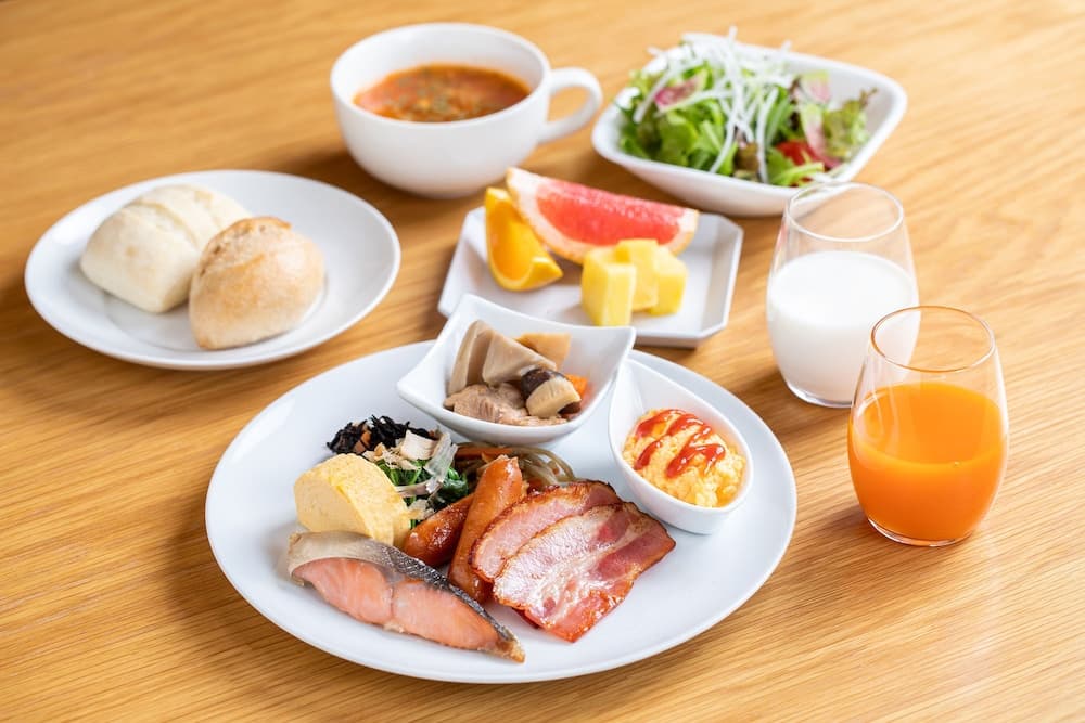 Breakfast meal