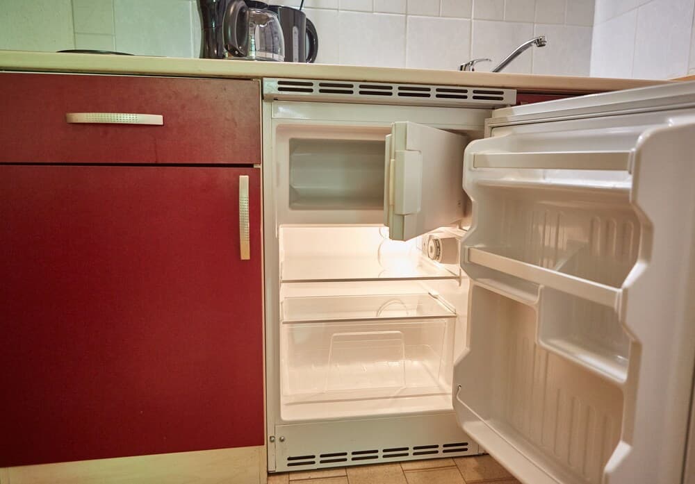 Mini-refrigerator