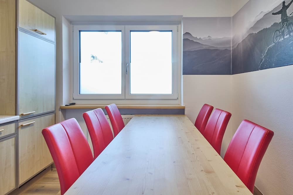 In-room dining