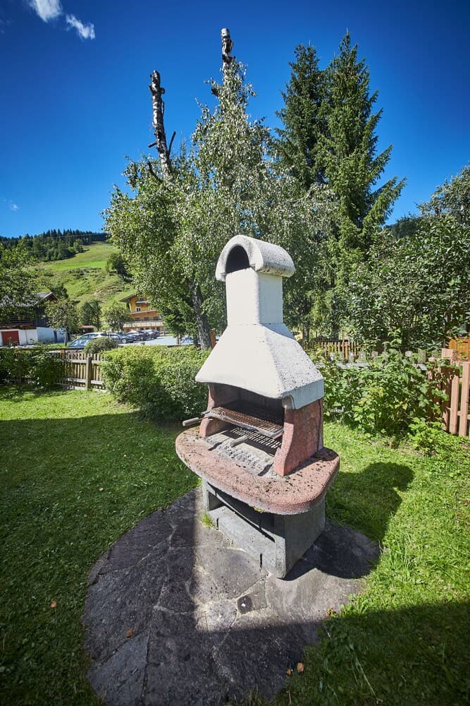 BBQ/picnic area