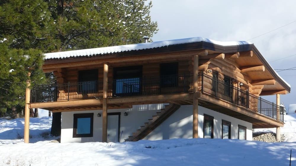 Primary image