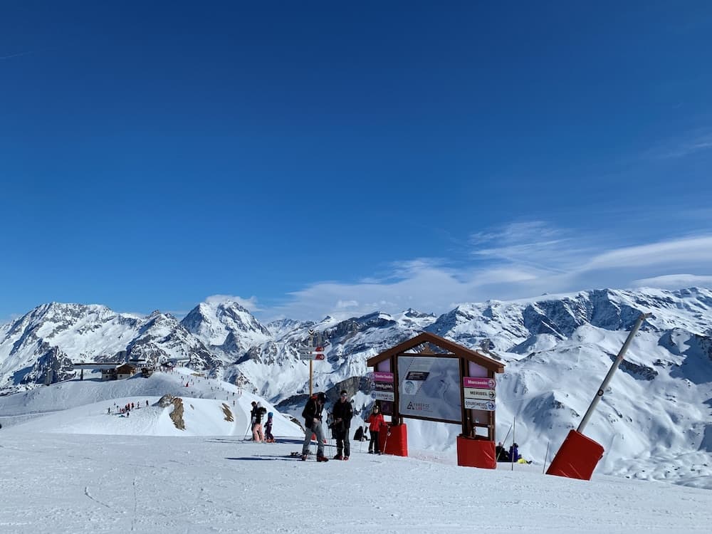 Snow and ski sports