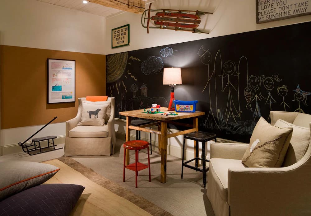 Children's play area - indoor