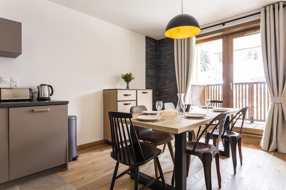 In-room dining