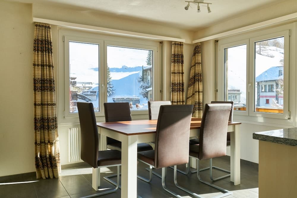 In-room dining