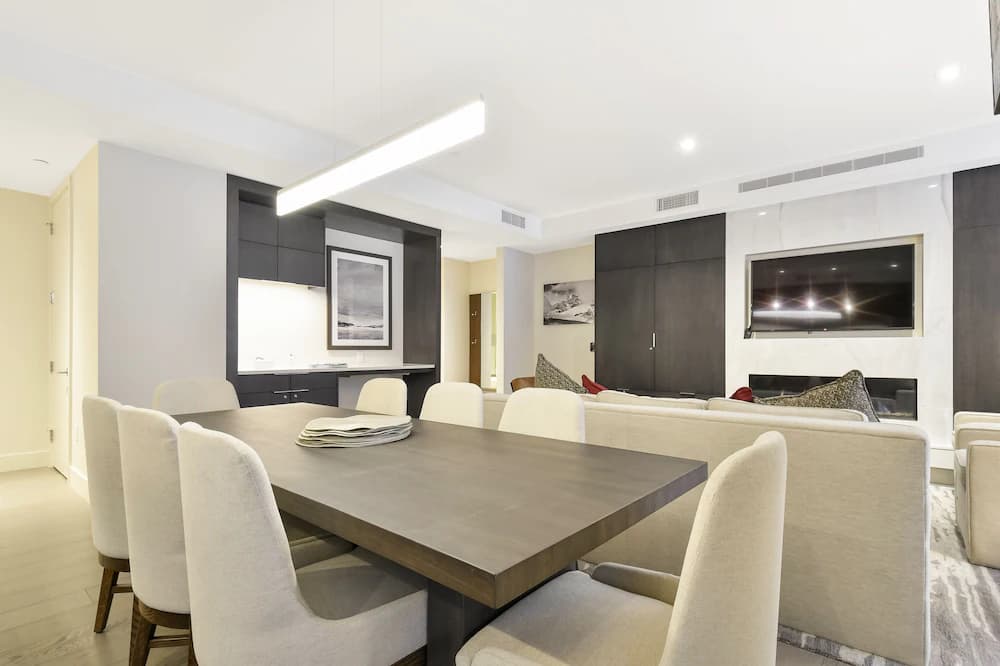 In-room dining
