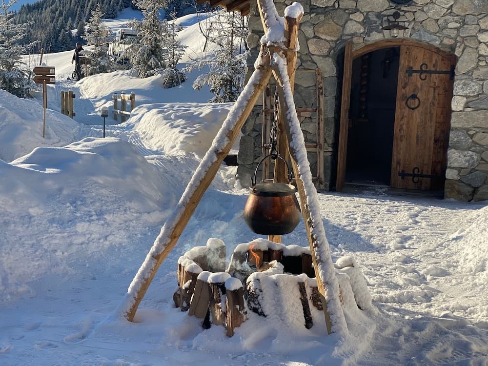 Snow and ski sports