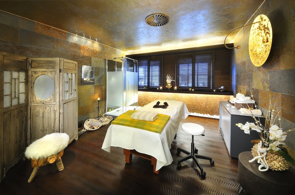 Treatment room