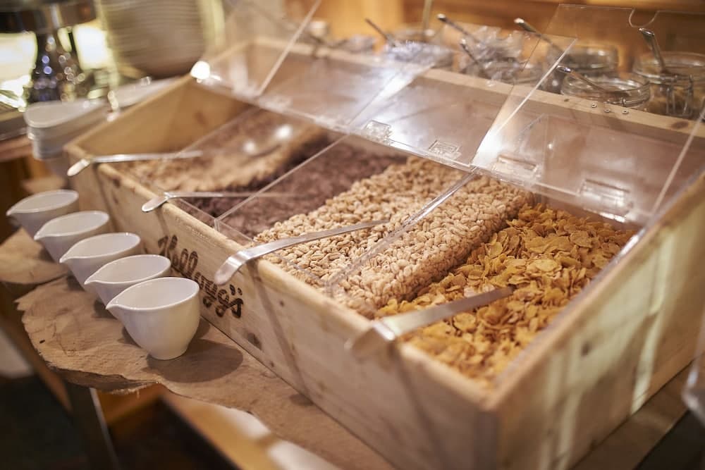 Breakfast buffet