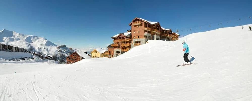 Snow and ski sports