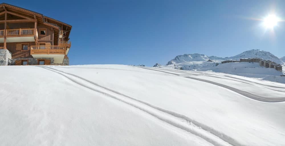 Snow and ski sports