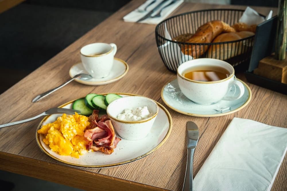 Breakfast meal
