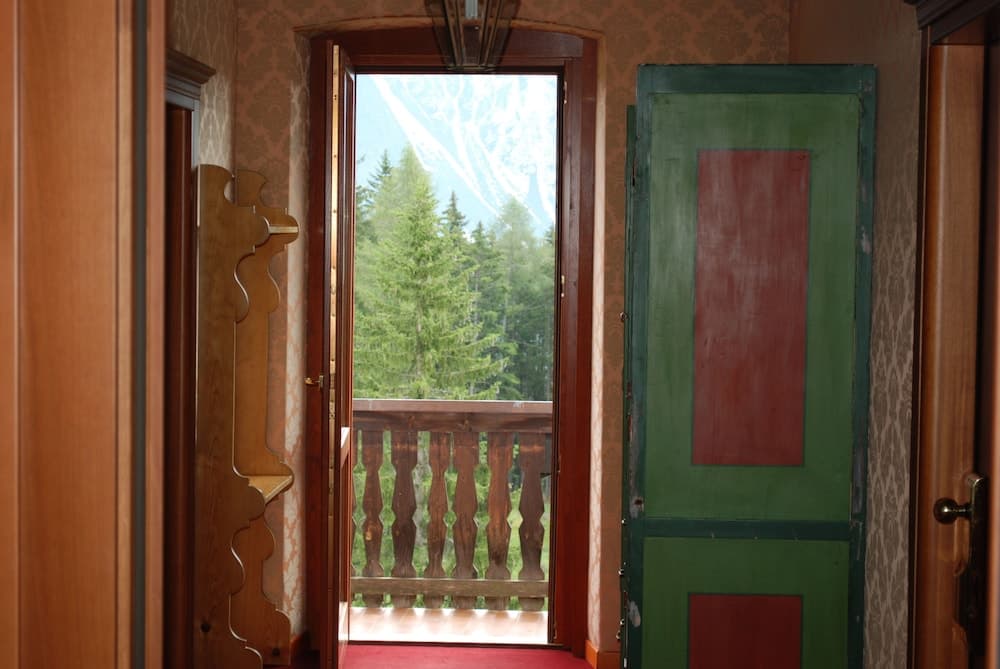 Interior detail
