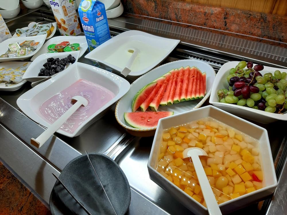 Breakfast buffet