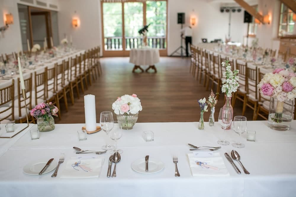Banquet hall