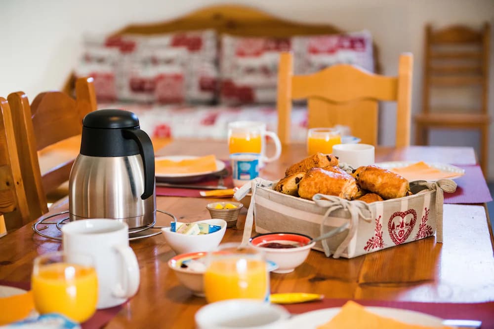 Breakfast area