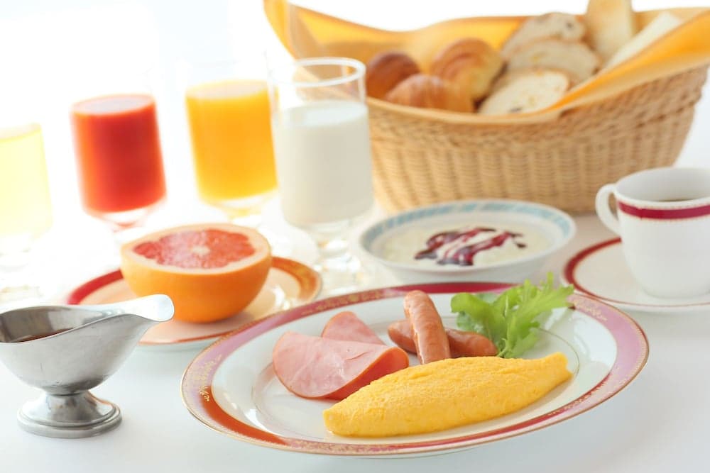 Breakfast meal
