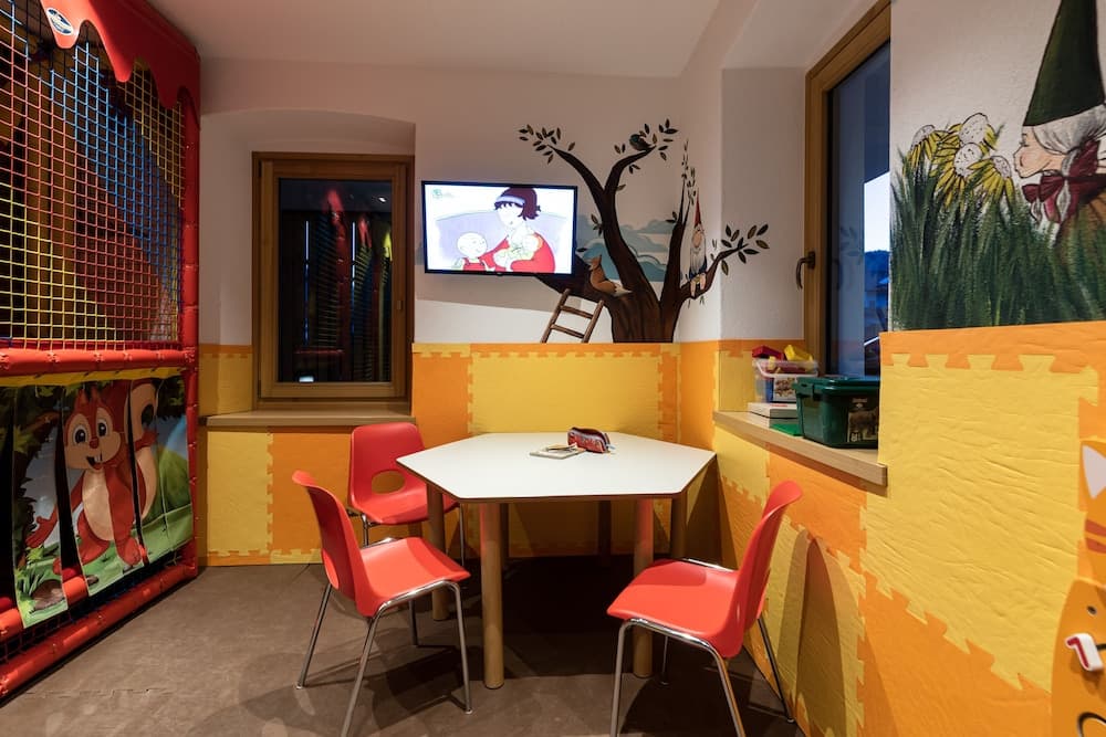 Children's play area - indoor
