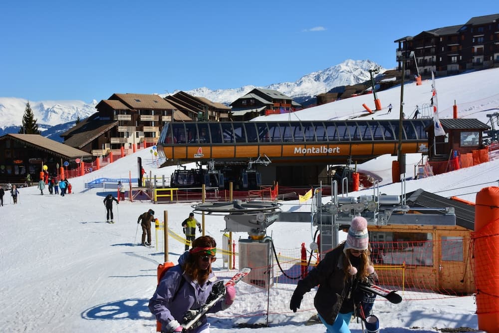 Snow and ski sports