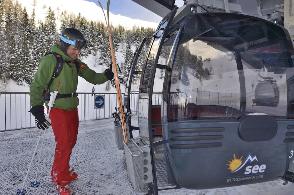 Snow and ski sports