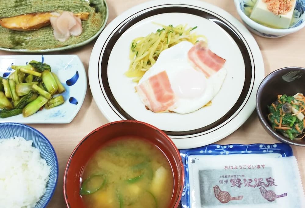 Breakfast meal