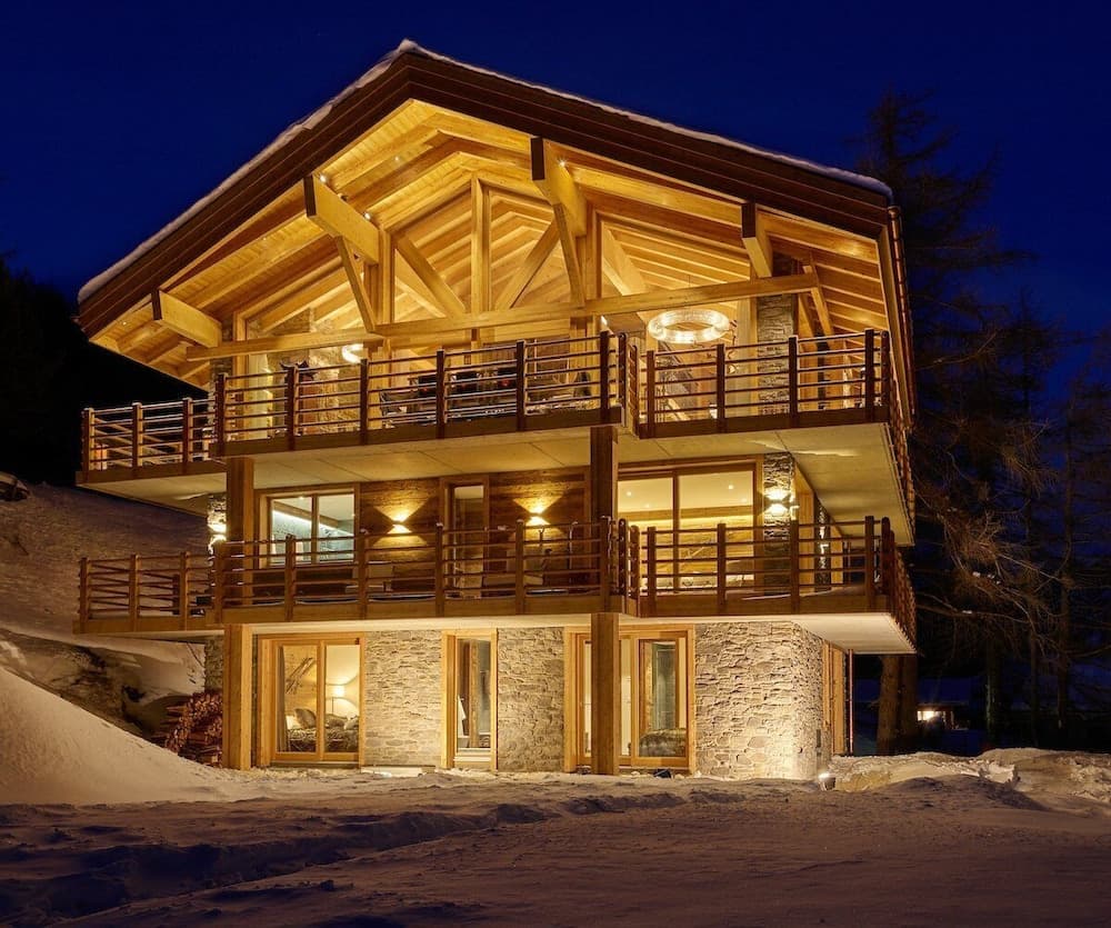 Front of property - evening/night