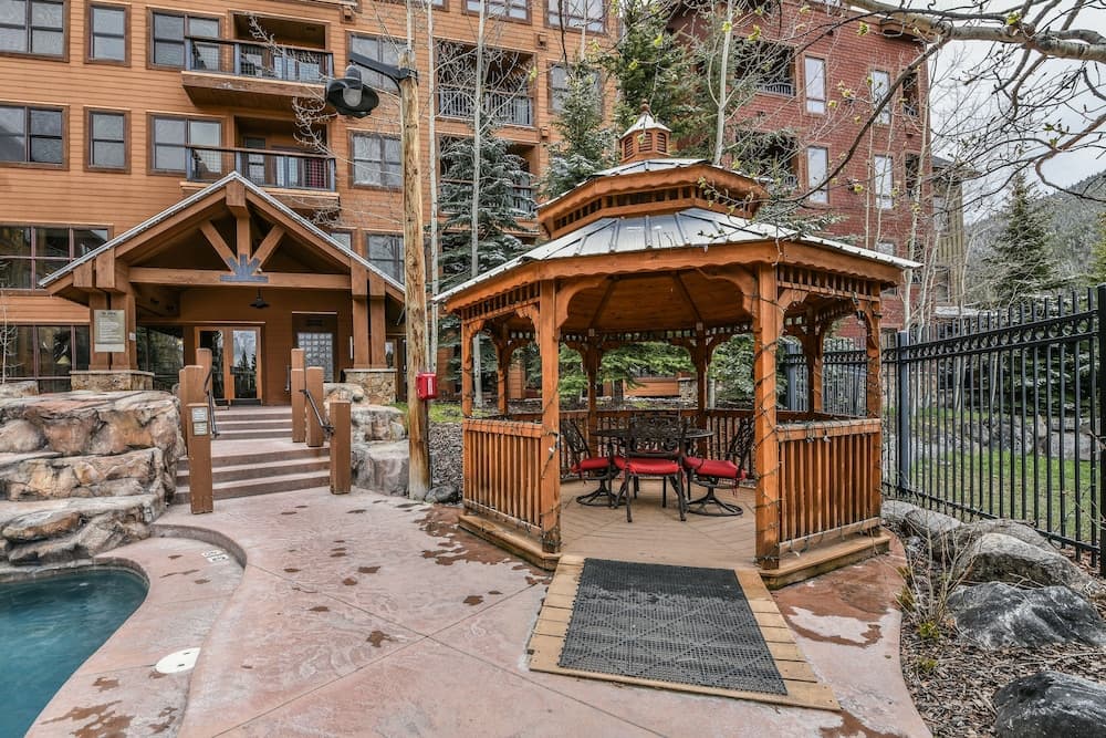 BBQ/picnic area