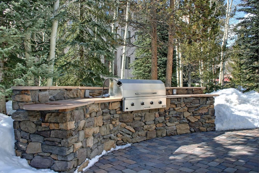 BBQ/picnic area