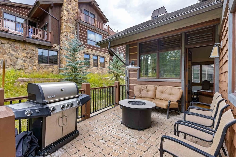 BBQ/picnic area